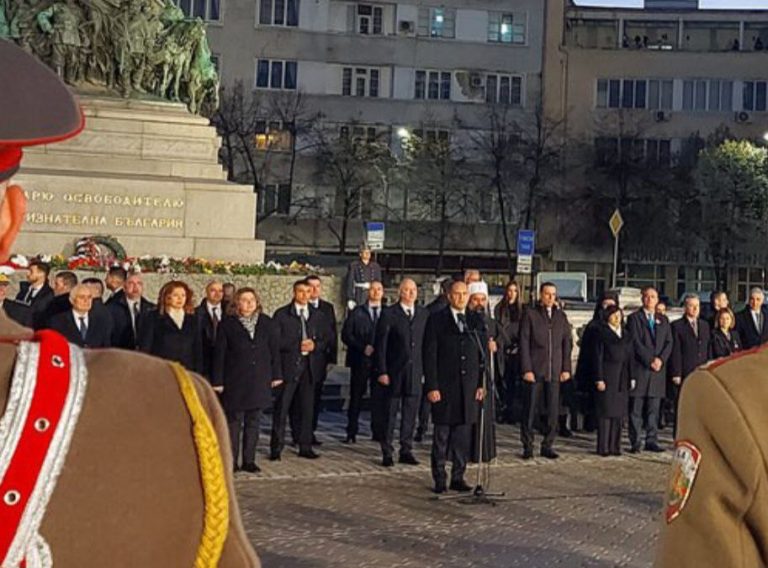Президент Румен Радев изразява важни послания по повод 3 март, като подчертава значението на националната идентичност и призовава за единство на българите.